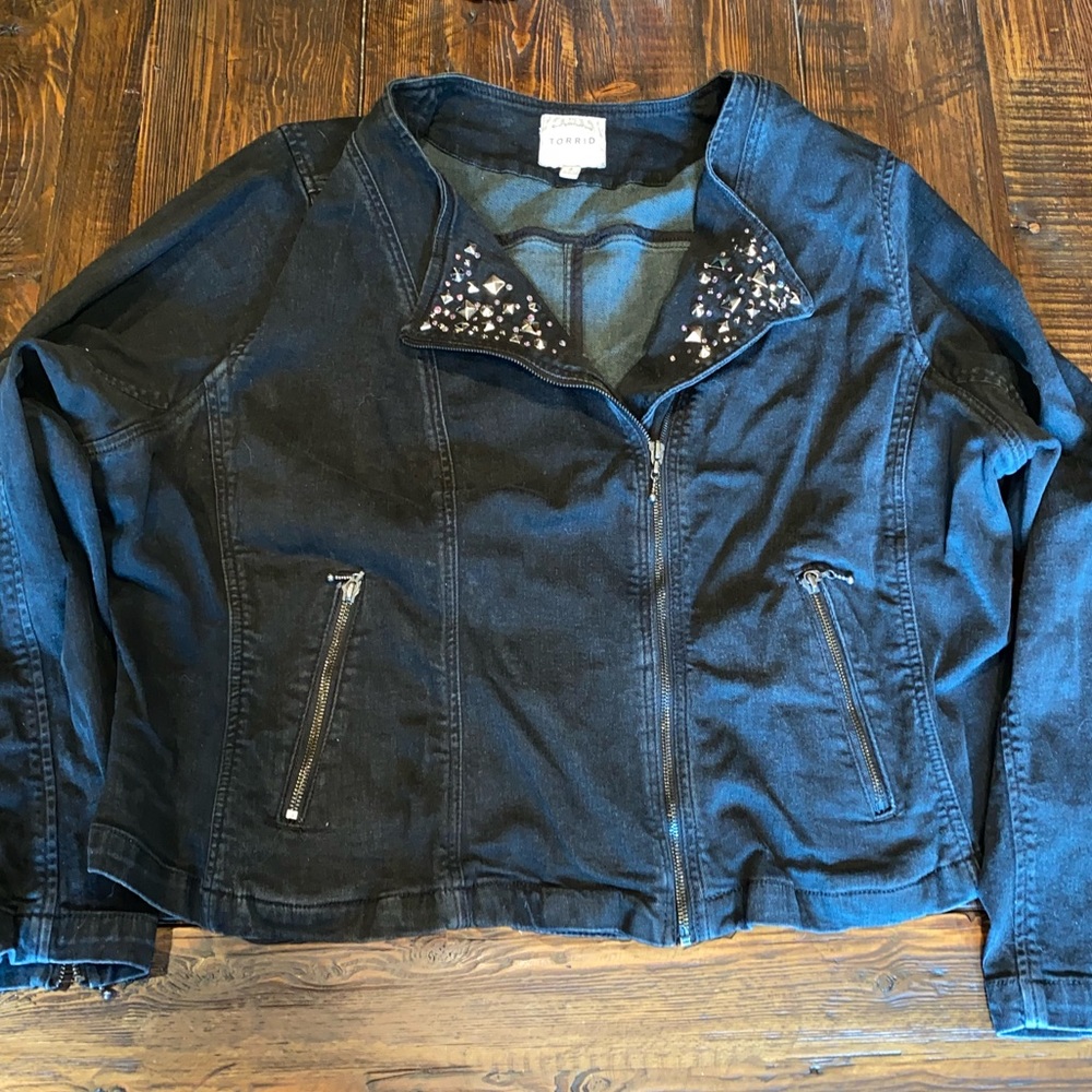 Torrid black distressed denim moto jacket plus 4